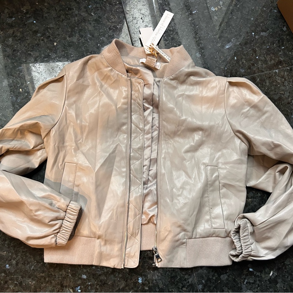 NWT House of Harlow faux leather Women's Cream Bomber motorcycle Jacket